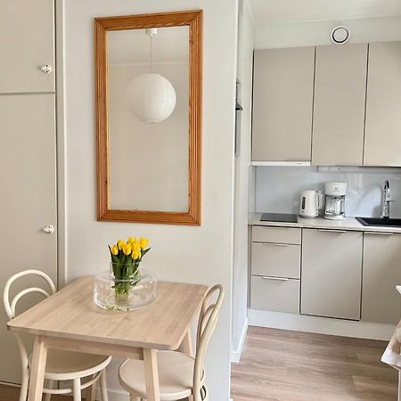 Just Renovated Stylish Nordic Studio By Tram Stop Ελσίνκι Εξωτερικό φωτογραφία