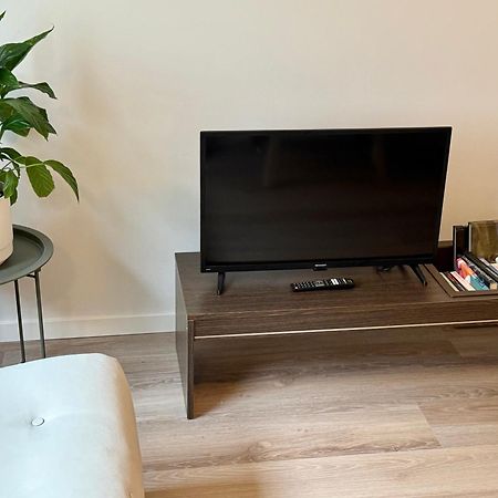Just Renovated Stylish Nordic Studio By Tram Stop Ελσίνκι Εξωτερικό φωτογραφία